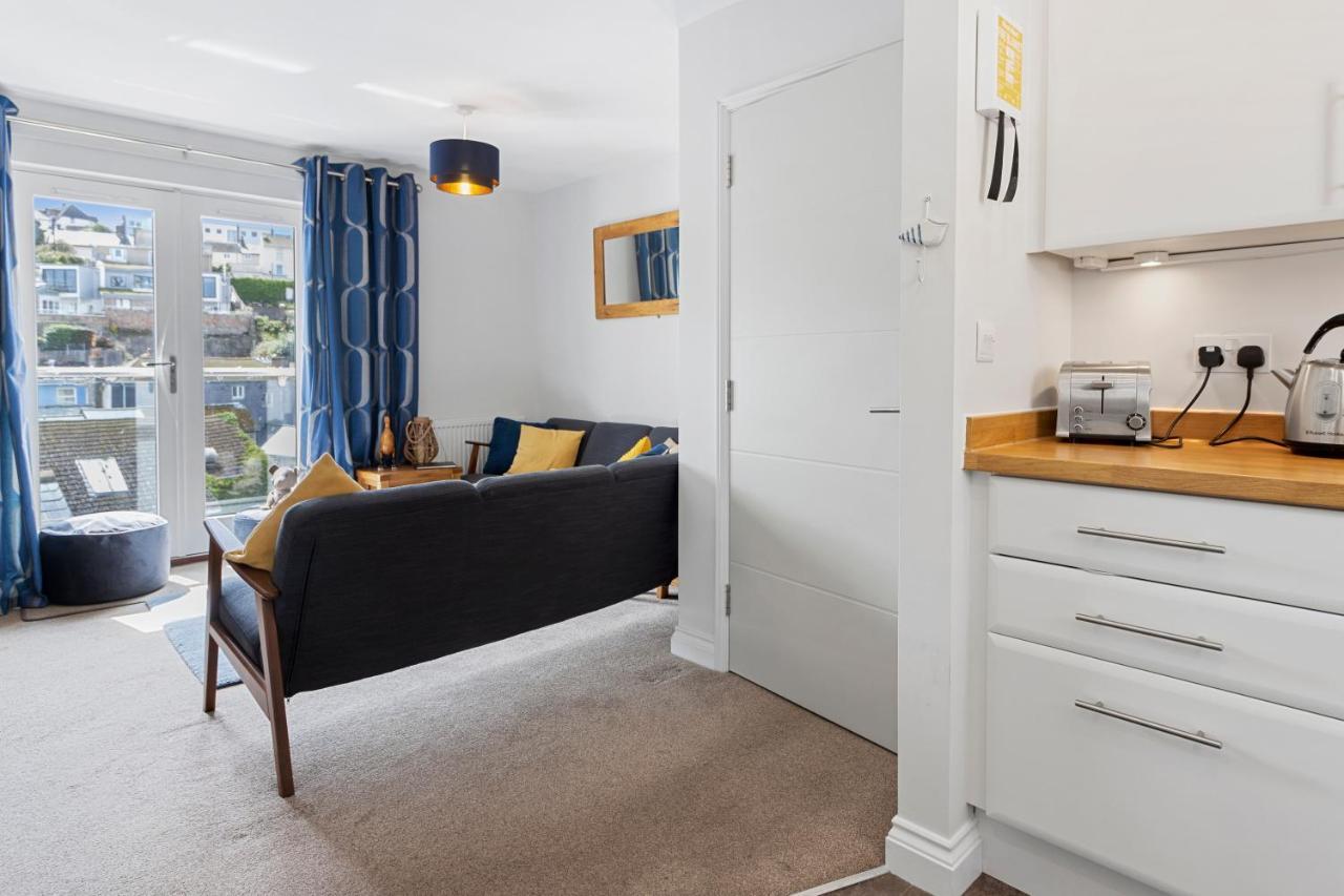 A Modern And Cosy Apartment Just Yards From Brixham'S Bustling Harbourside 外观 照片